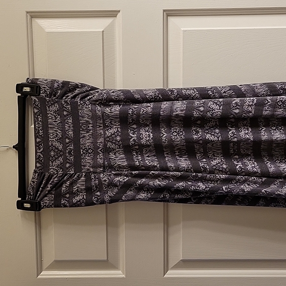 Athleta Maxi Dress - Picture 5 of 6